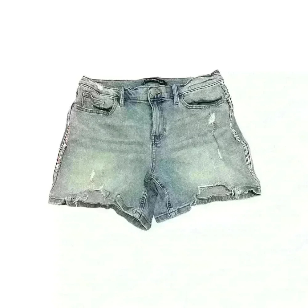 CALVIN KLEIN SHORT JEAN.